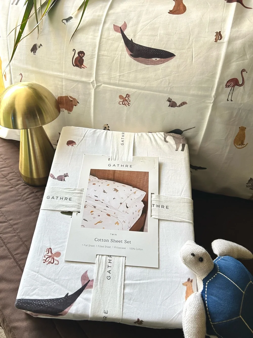 🌴Whimsical Gathre Menagerie Zoo Animals Twin Sheet Set - Target